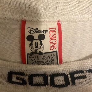 Vintage Disney goofy tee